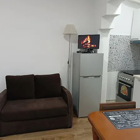 Apartment Sweet *